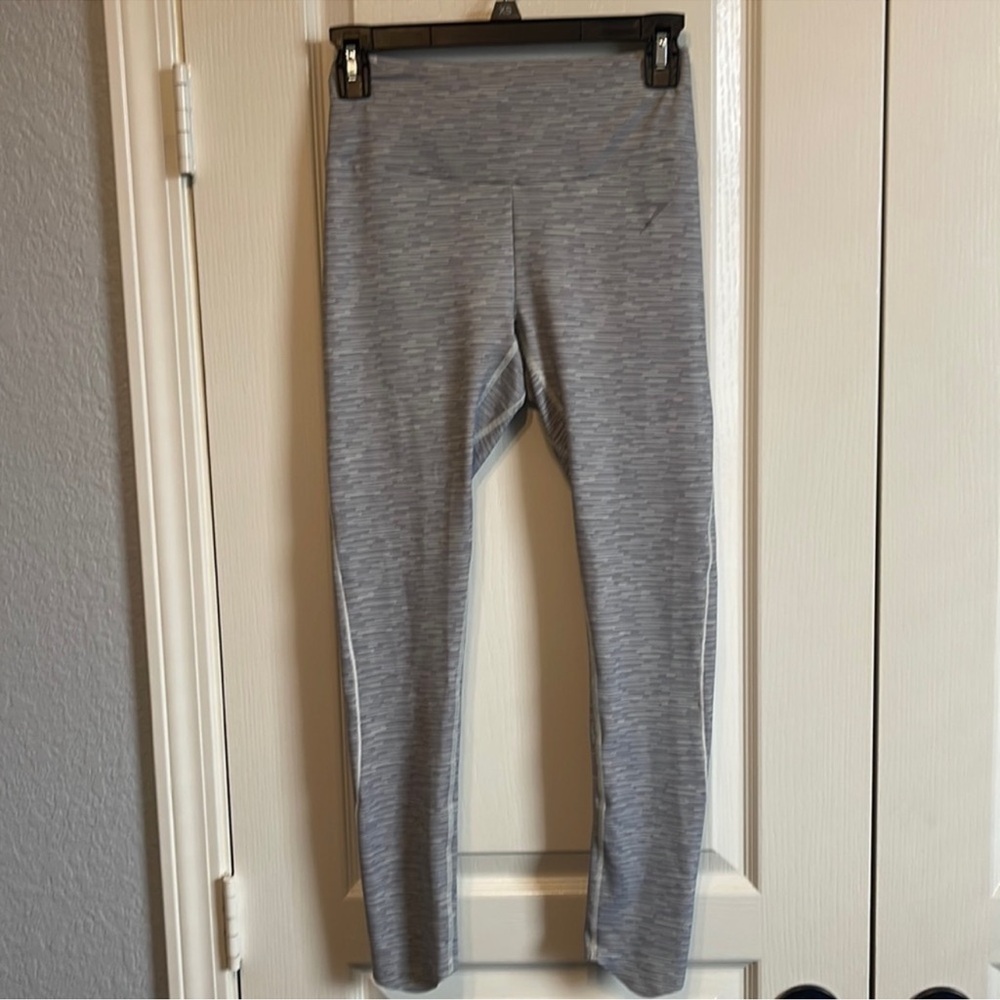 Gymshark leggings 🦈